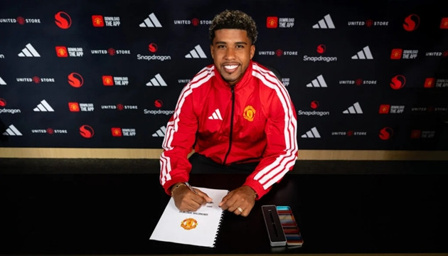 Sự xuất hiện của Andrey Santos mang lại niềm hy vọng mới cho tuyến giữa Manchester United.