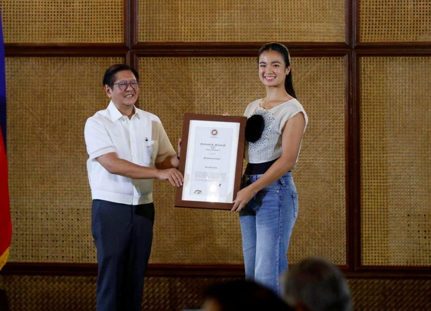 Alexandra Eala được Tổng thống Philippines vinh danh sau kì tích Wimbledon 2026 867860