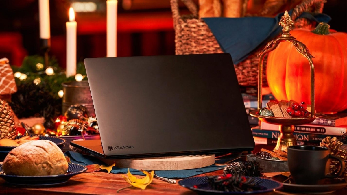 Thiết kế mỏng nhẹ của ASUS ProArt P16 với trọng lượng chỉ 1.85kg