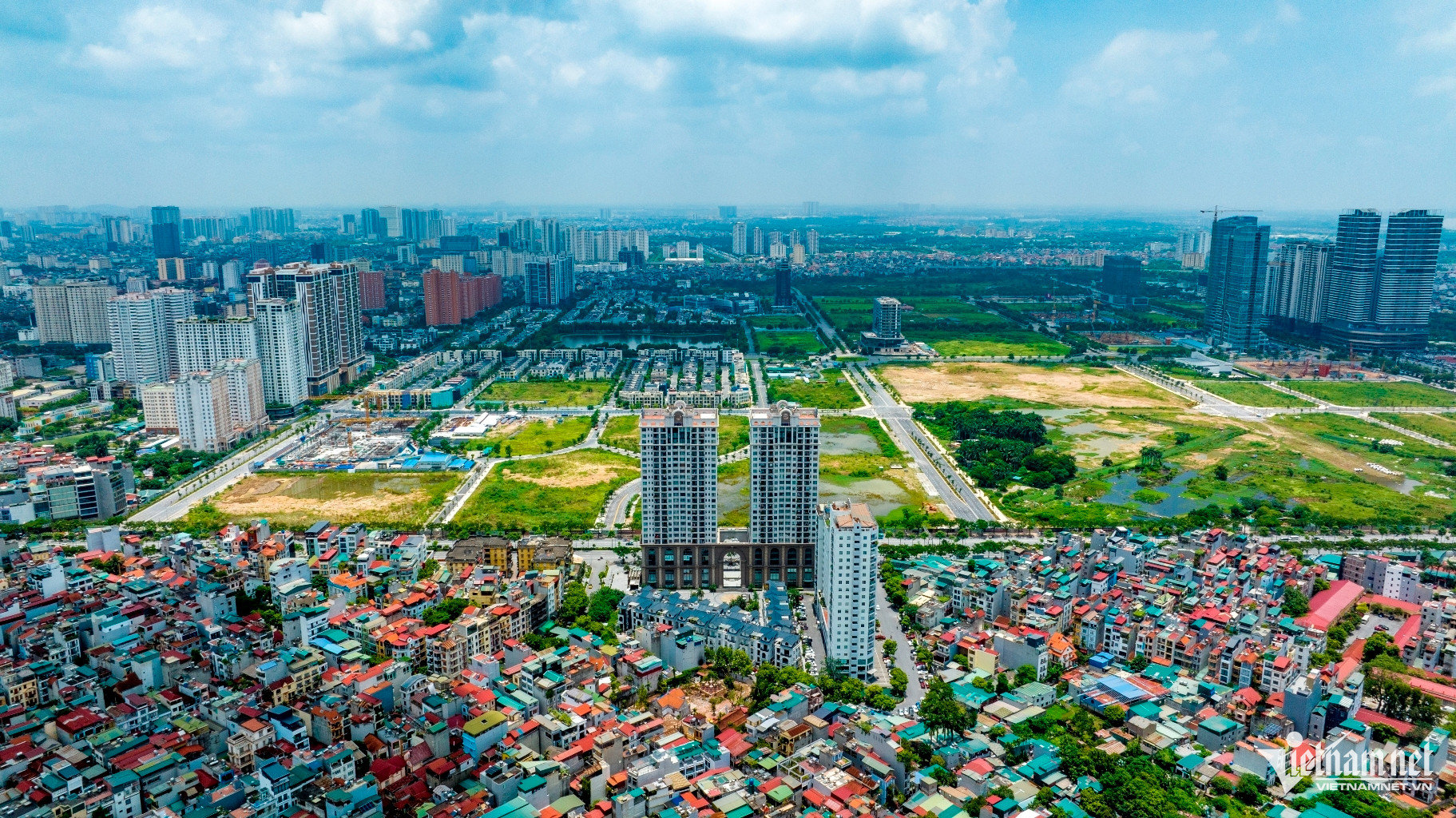 Thị trường bất động sản cuối năm 2026 kỳ vọng ấm dần lên