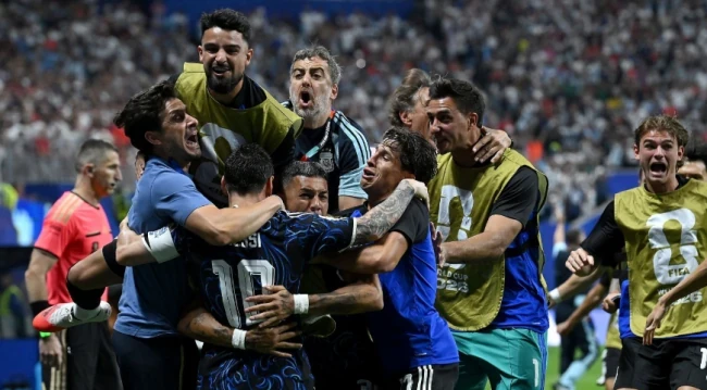 Argentina bị điều tra về băng rôn tuyên bố chủ quyền quần đảo Falkland
