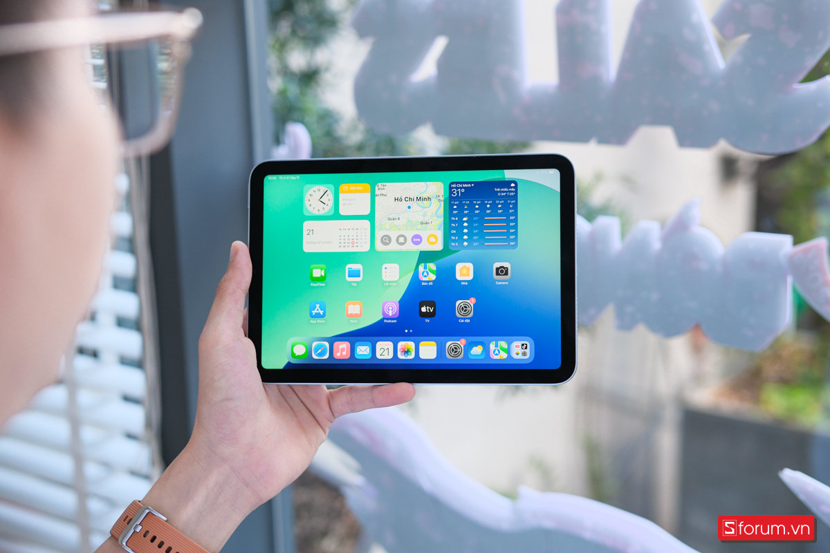 Chip A17 Pro trên iPad mini 7 mang lại hiệu năng mạnh mẽ cho các tác vụ đồ họa
