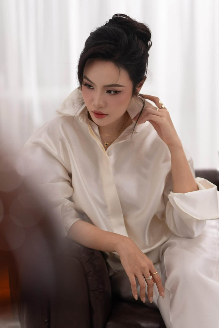 Diện mạo mới của Á hậu Thủy Tiên nhận nhiều lời khen từ khán giả.