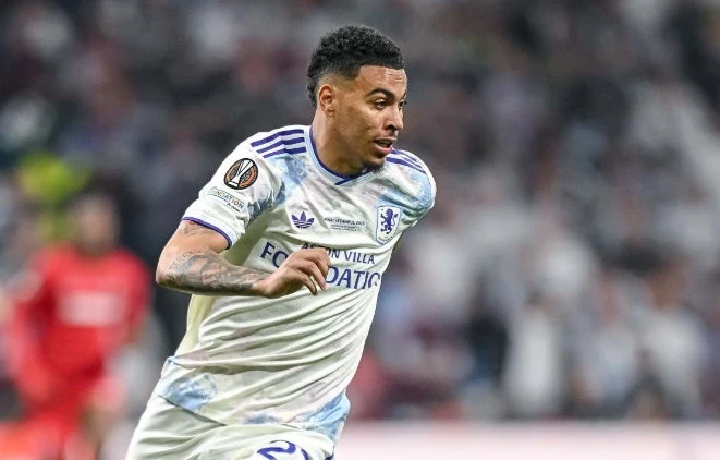 Morgan Rogers đạt thỏa thuận gia nhập Chelsea với mức giá kỷ lục 117 triệu bảng.