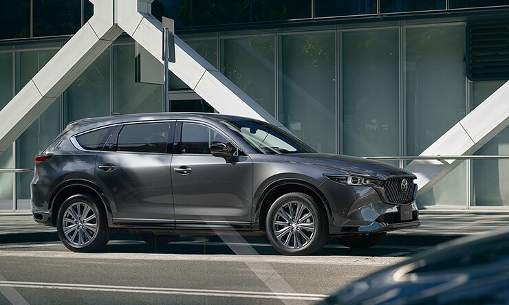 Mazda CX-8 2026 sở hữu kích thước lớn nhất phân khúc SUV 7 chỗ hạng trung.