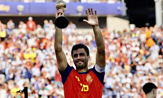 Rodri ẵm giải Quả bóng vàng World Cup 2026. (Ảnh: Getty Images)