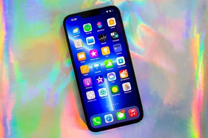 Thiết kế sang trọng của iPhone 13 Pro Max