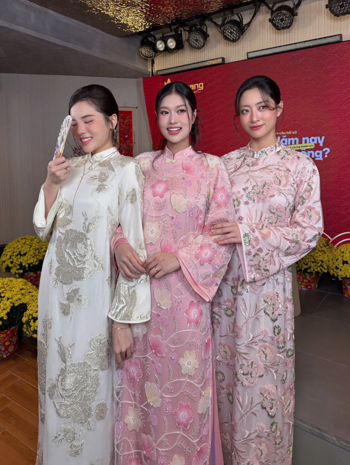 Nhan sắc rạng rỡ của Kỳ Duyên, Thiên Ân và Lương Thùy Linh