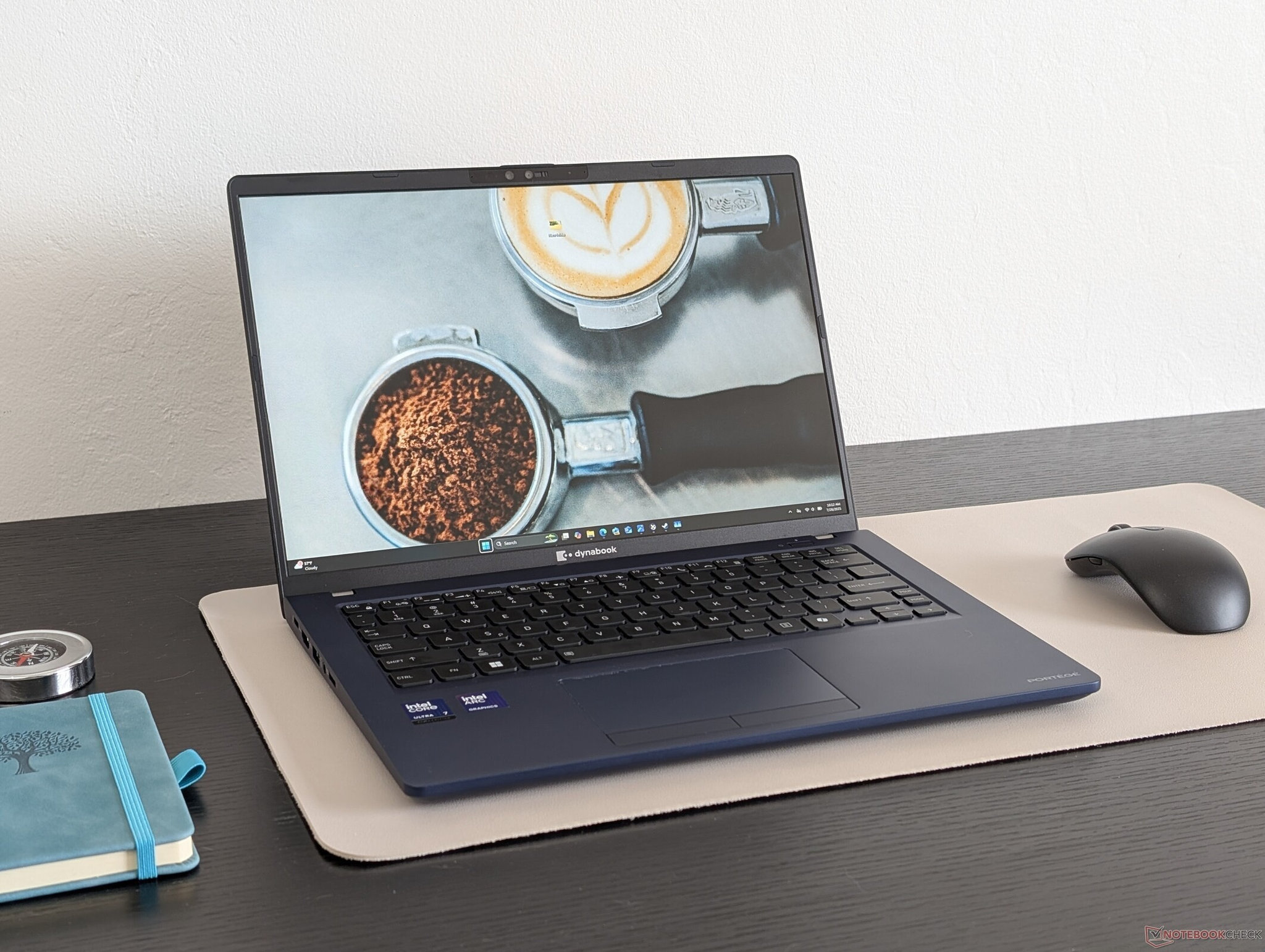 So sánh Dynabook Portege Z40L-P và thế hệ tiền nhiệm