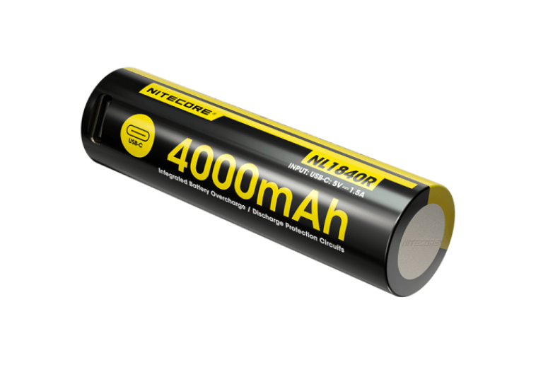 Pin Nitecore NL1840R tích hợp cổng USB-C để sạc trực tiếp