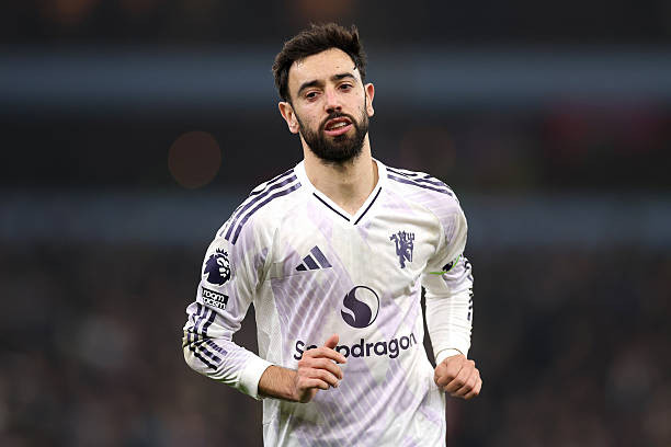 Bruno Fernandes trong màu áo MU.