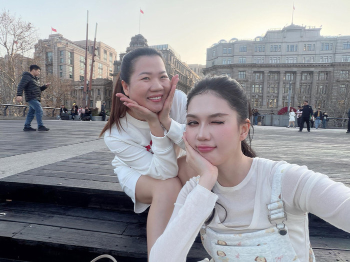 Ngọc Trinh từng đưa trợ lý đi du lịch ở trong và ngoài nước.