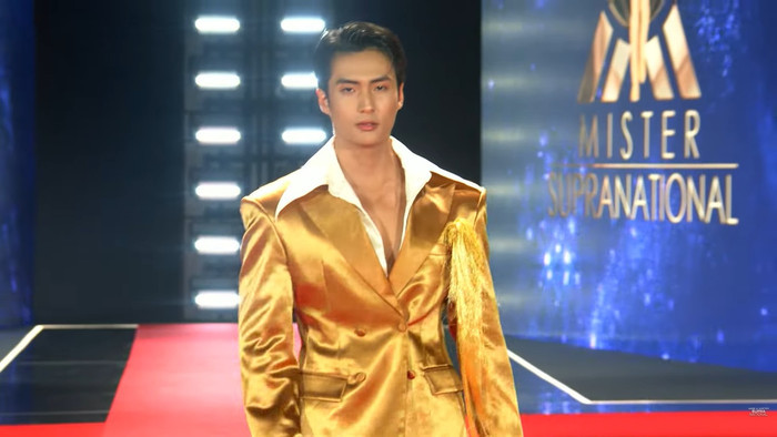 Hàn Việt trong phần thi Top Model tại Nam vương Siêu quốc gia 2026.