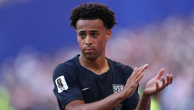 Tyler Adams lọt vào tầm ngắm của Man United