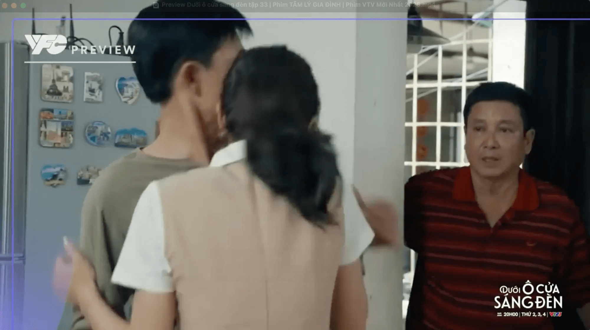Ông Đăng vô tình bắt gặp Diệu và Sinh vui vẻ bên nhau