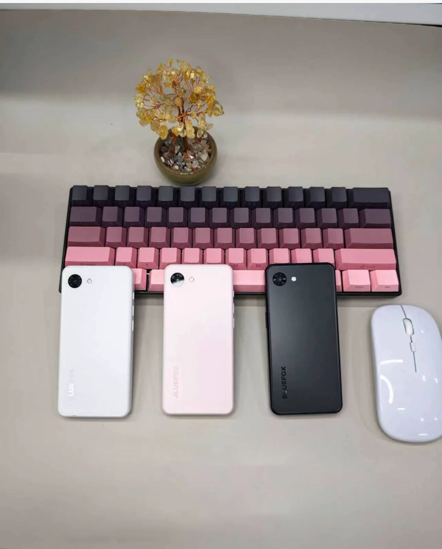 Mặt sau của Bluefox Aura A1 được trang bị một camera đơn.