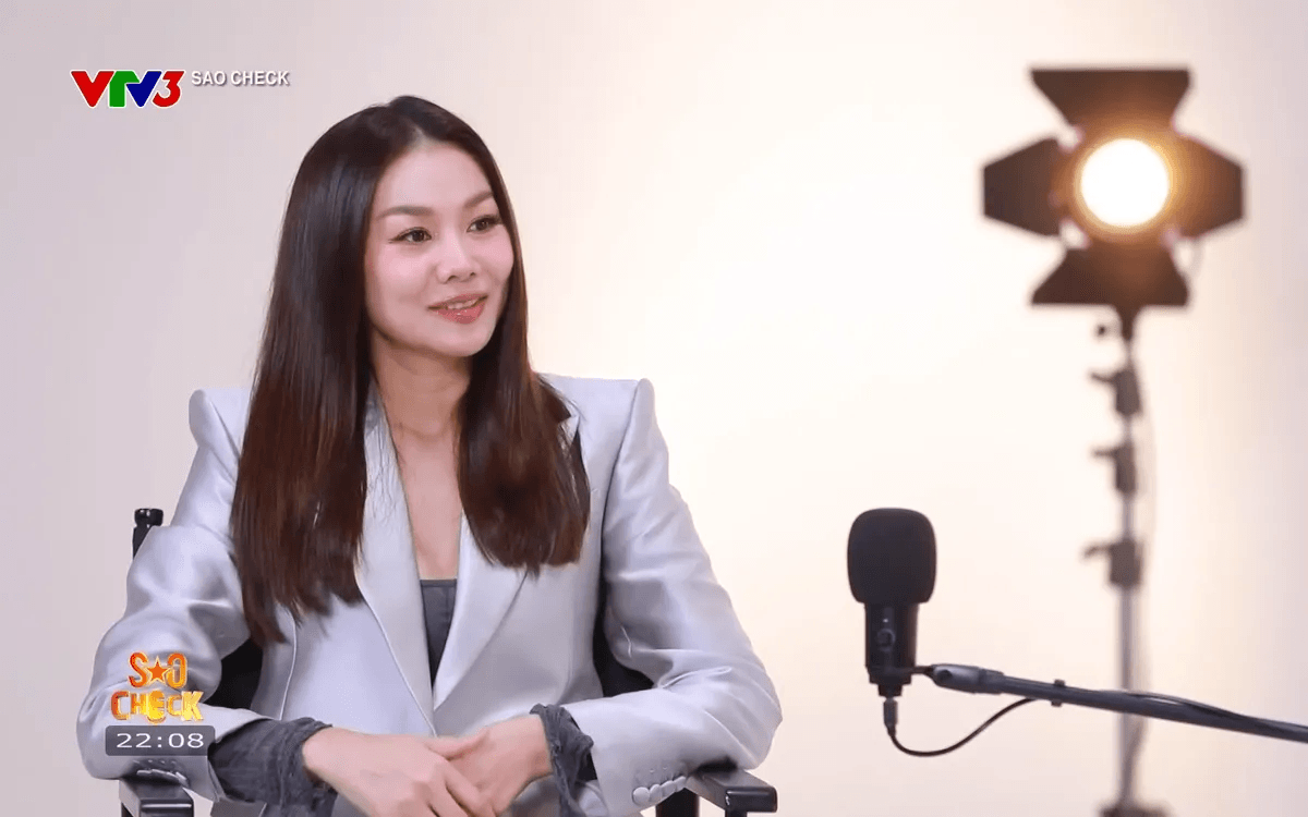 Thanh Hằng tại chương trình Sao Check