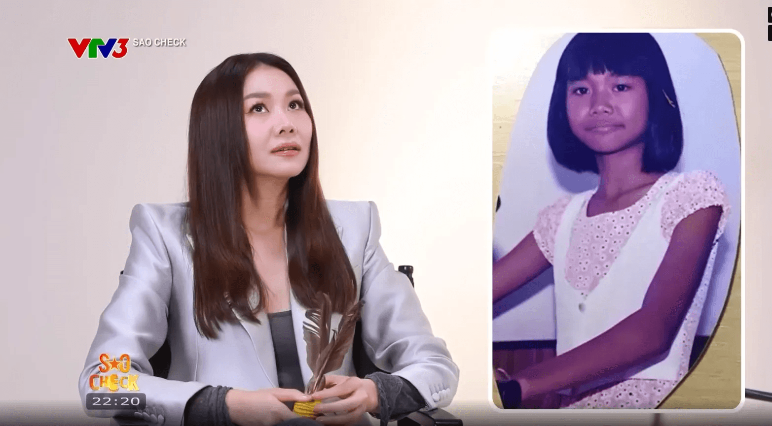Hình ảnh gợi nhớ về ký ức thể thao thời đi học của Thanh Hằng