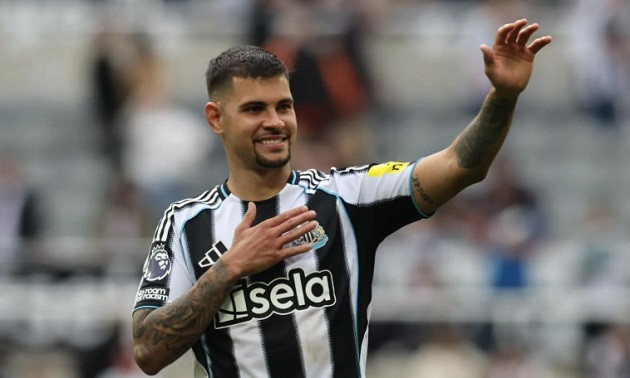 Bruno Guimaraes sẽ là sự bổ sung chất lượng cho Arsenal. Ảnh: Getty.