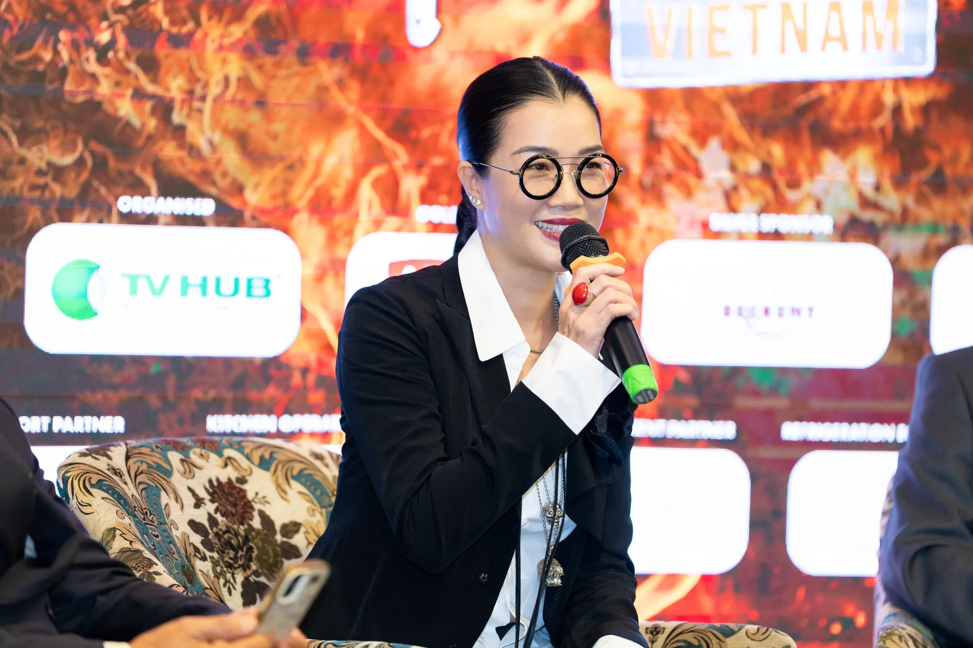 Bà Nguyễn Thị Kim Oanh - một trong những giám khảo chính của chương trình