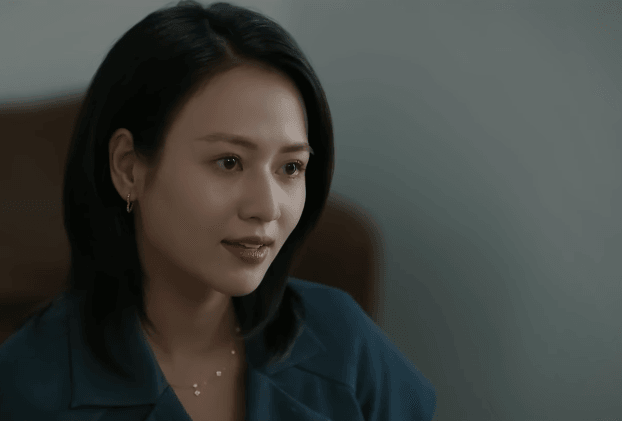 Mai bày tỏ ý định tiếp quản băng nhóm trong Lửa trắng tập 16