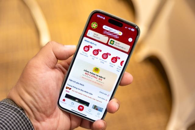 Thủ tục thông báo lưu trú qua VNeID