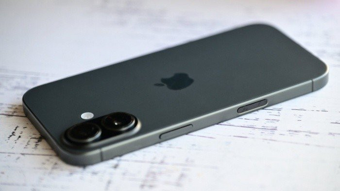 iPhone 17 phiên bản tiêu chuẩn giảm giá nhẹ