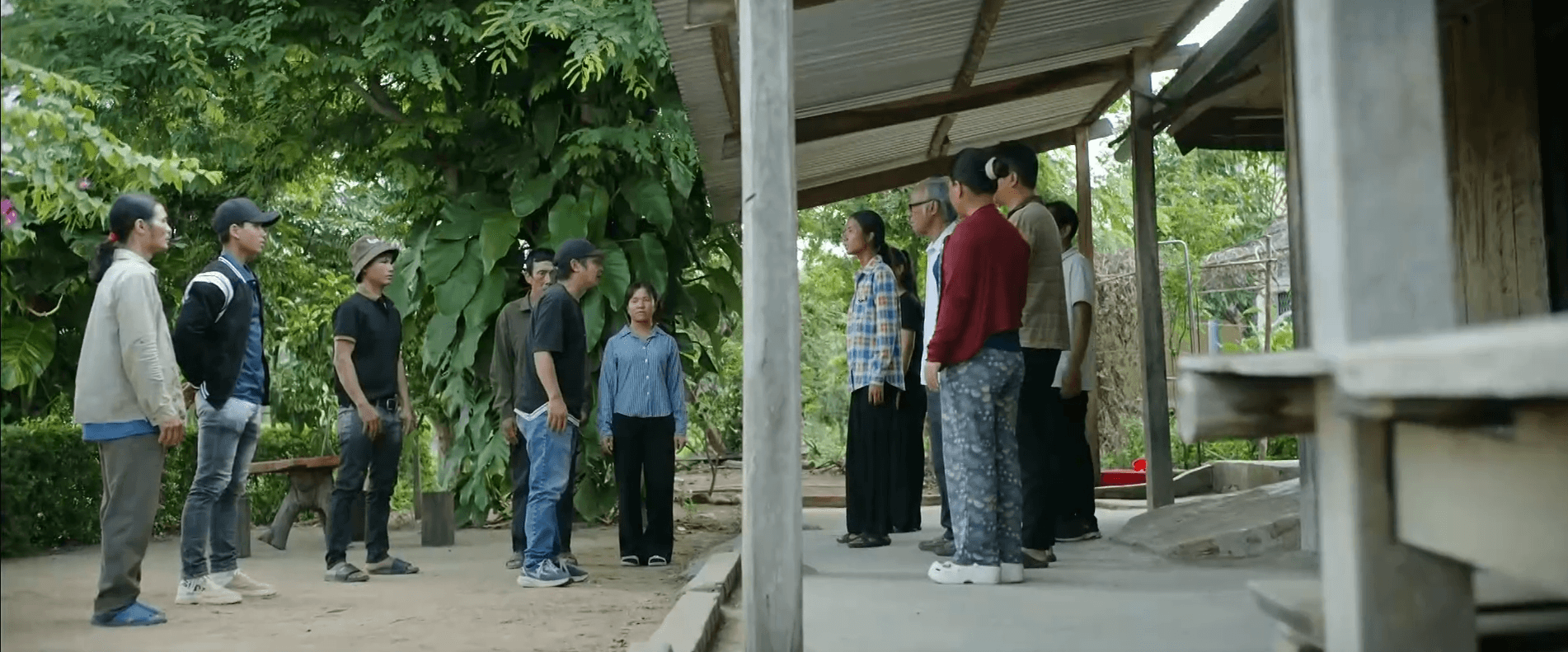 Mục sư Trung thẳng thắn từ chối yêu cầu từ tay chân của Lok