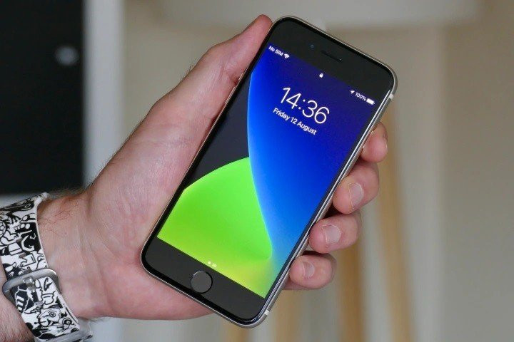 Thao tác một tay trên iPhone SE 3