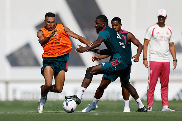 Mua Mbappe là điều không thể với MU. Ảnh: Getty Images.