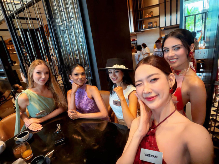 Bảo Ngọc trong những hoạt động tại Miss World lần thứ 73.