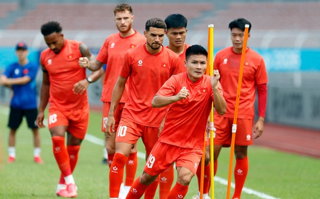 Quang Hải từng ghi bàn vào lưới Malaysia ở ASEAN Cup 2020. (Ảnh: VFF)