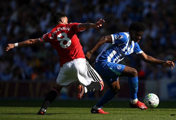 Baleba đang trong tầm ngắm của Newcastle và MU.