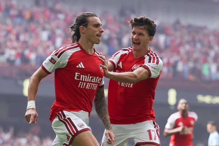 Arsenal đánh bại Man City 3-0. Ảnh: Getty.