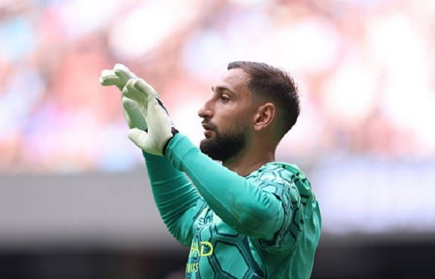 Thủ môn Donnarumma thi đấu lúng túng trong trận thua của Man City
