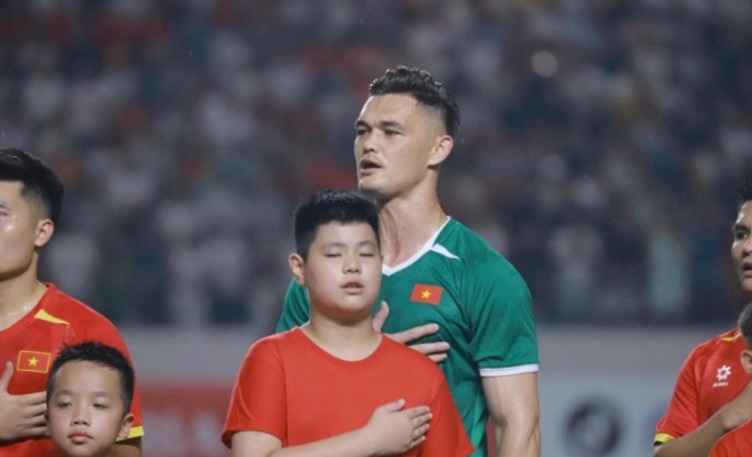 Lê Giang Patrik thi đấu xuất sắc trong màu áo đội tuyển Việt Nam.