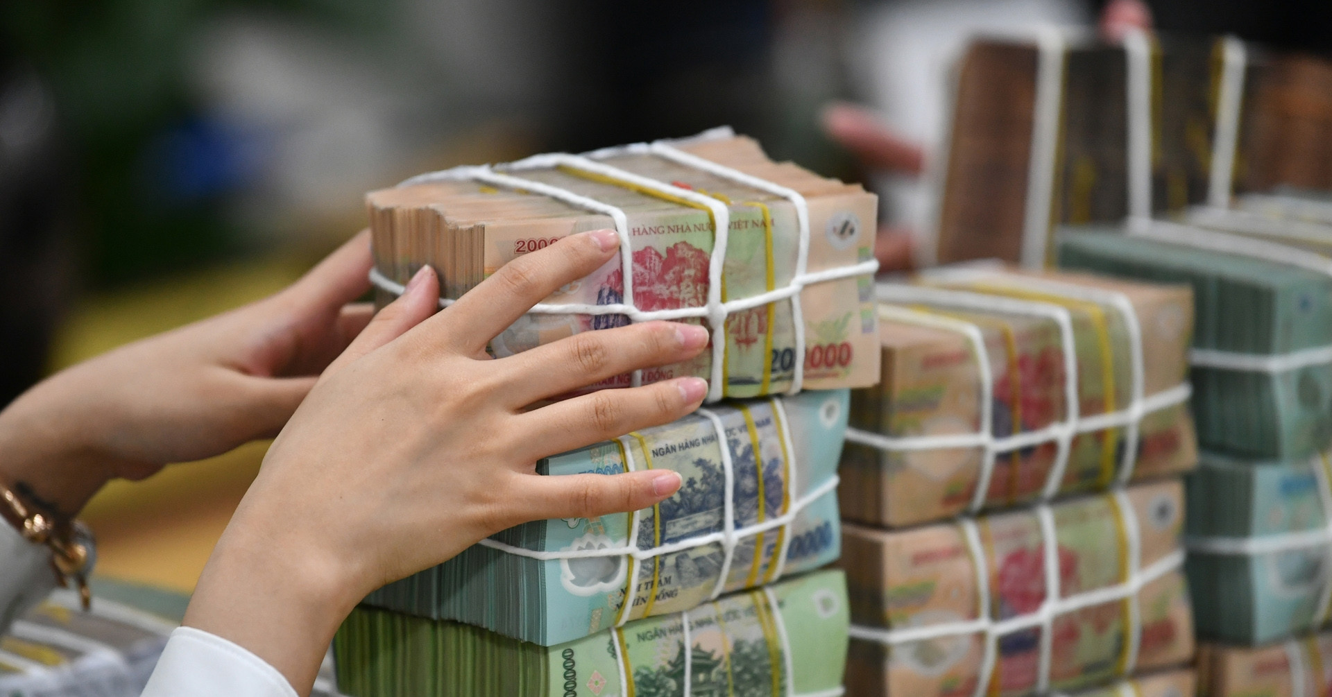 Biến động lãi suất ngân hàng ngày 17/8/2026