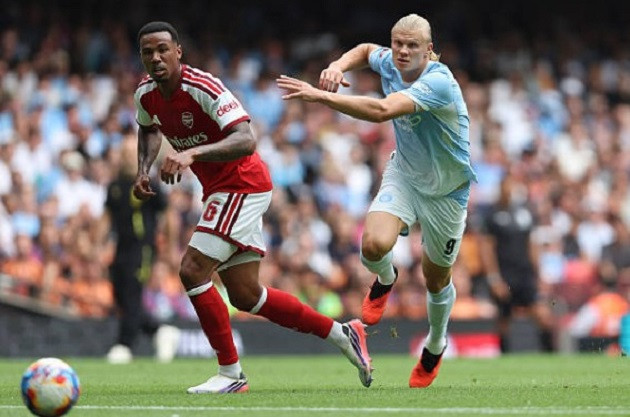 Erling Haaland bỏ lỡ nhiều cơ hội trong trận tranh Community Shield
