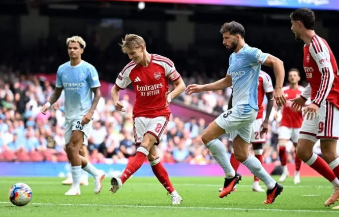 Nhạc trưởng Arsenal đã vượt qua cơn bão chấn thương và trở lại đầy mạnh mẽ. Ảnh: Getty.