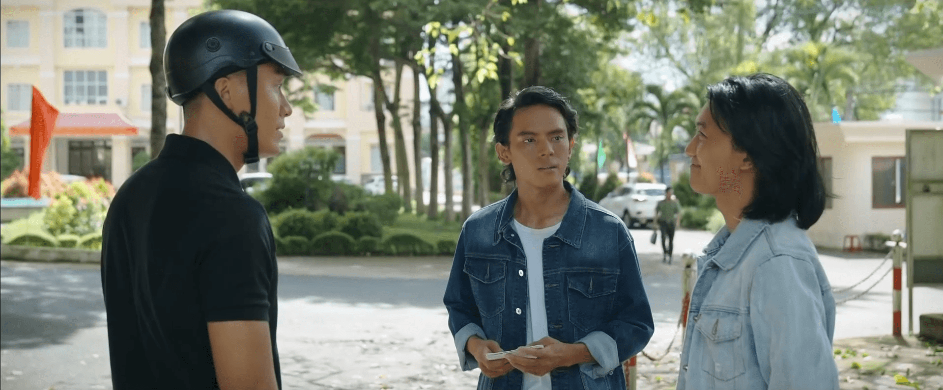 Trời cao nguyên xanh - Tập cuối: Tuấn và đồng đội tóm gọn toàn bộ nhóm phản động của Lok - Ảnh 15.