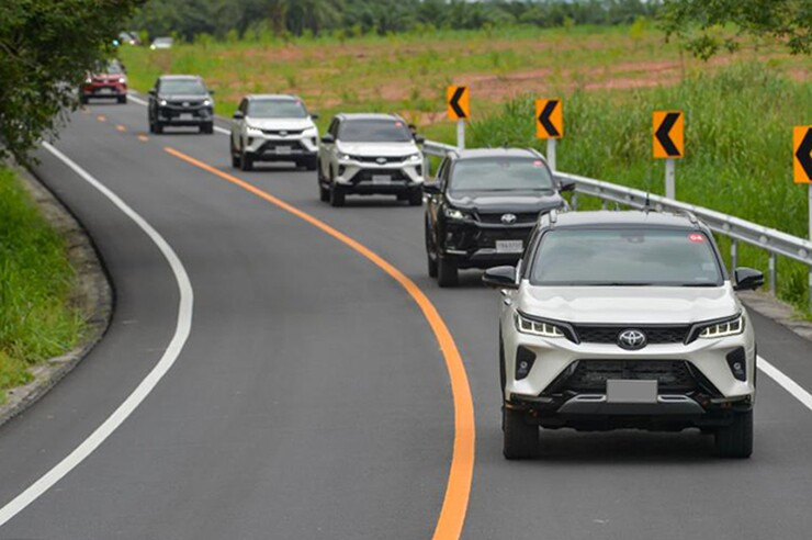 Trang bị an toàn nâng cao trên Toyota Fortuner 2026