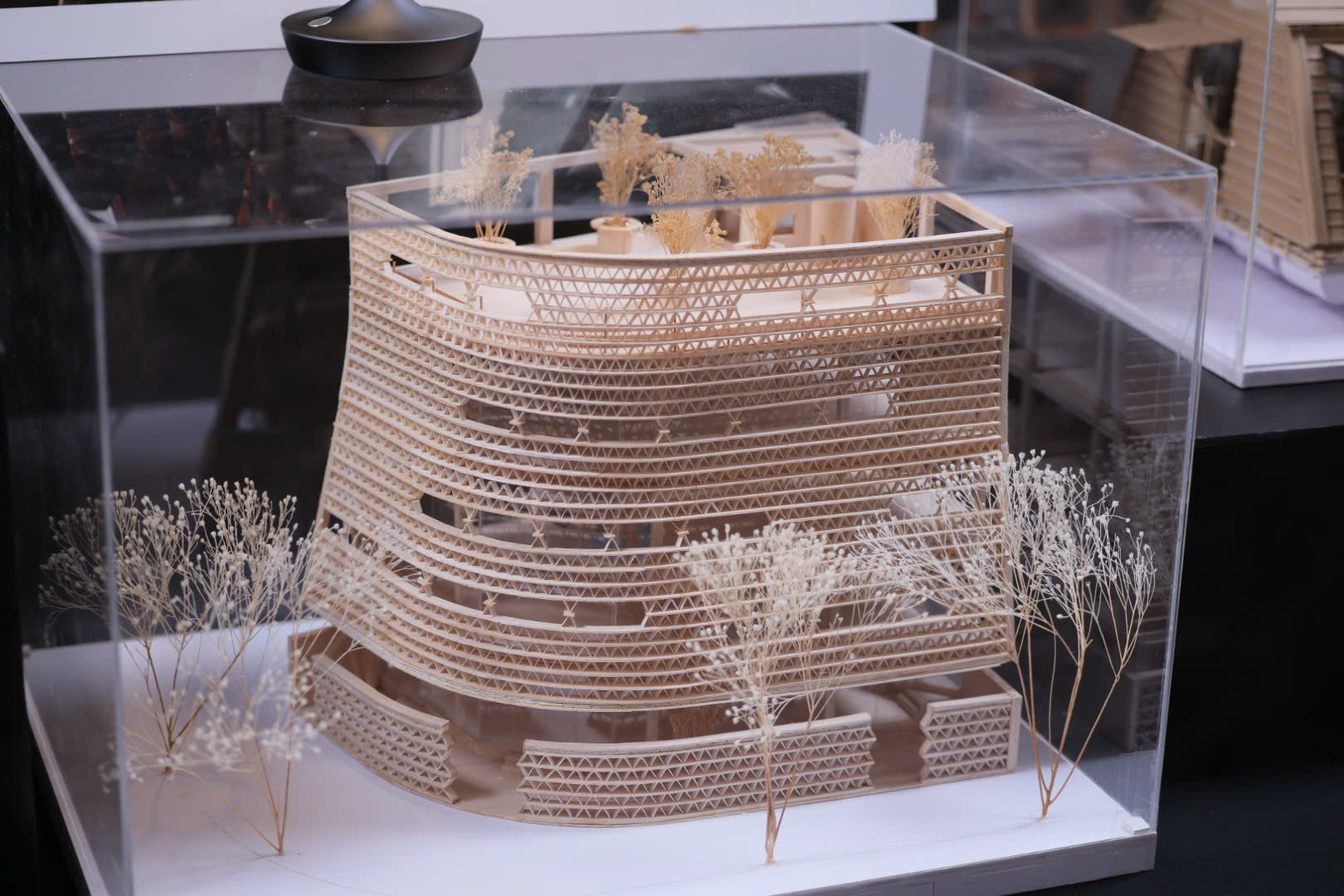 Trưng bày sản phẩm nghệ thuật tại sự kiện ra mắt Culture by Design