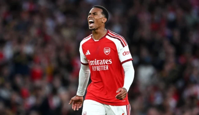 Gabriel Magalhaes chỉ huy tốt hàng phòng ngự Arsenal