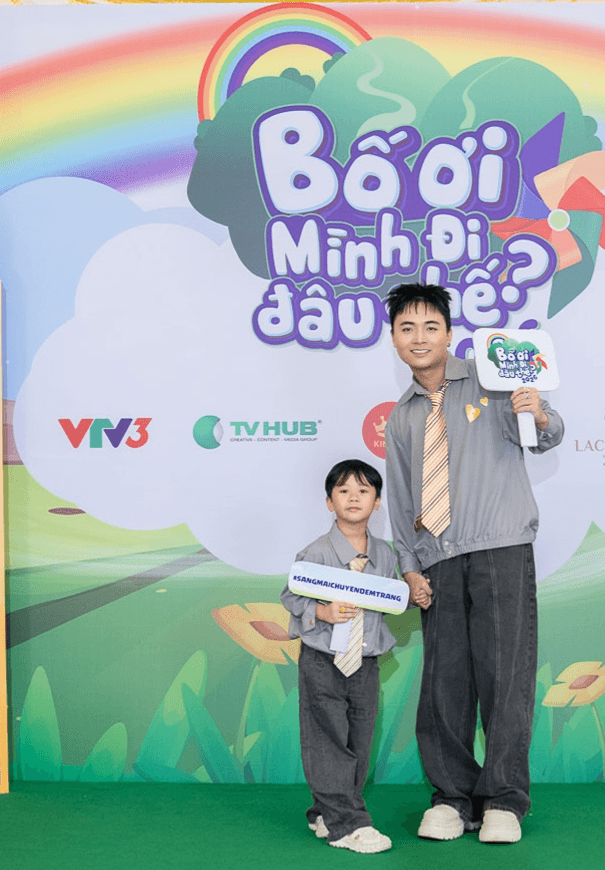 Bố Huy R và bé Đậu (6 tuổi)