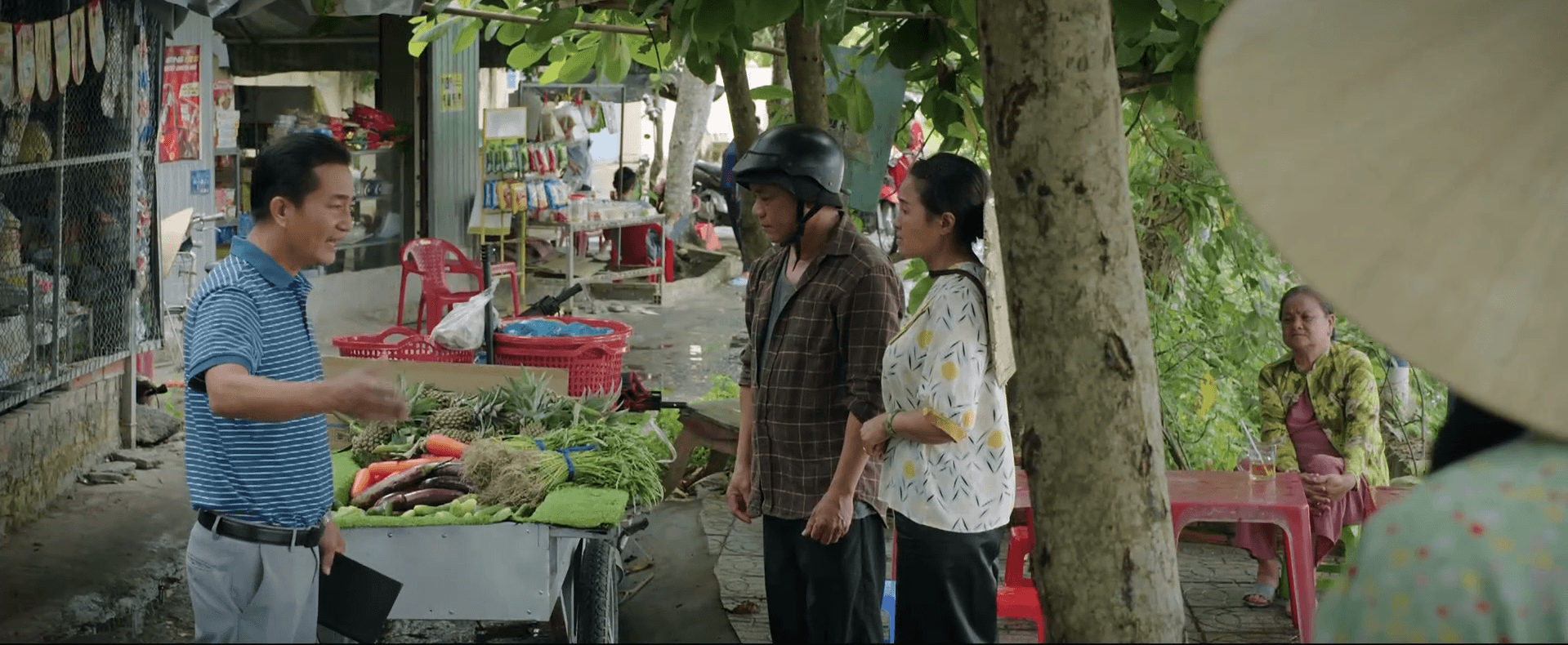 Phù Sa can thiệp bảo vệ người dân trước chủ nợ đòi ép bán đất