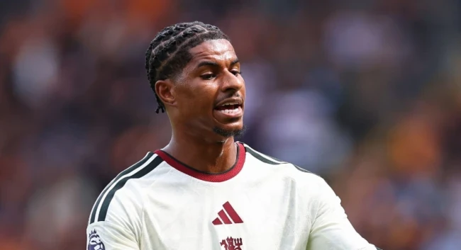 Rashford thi đấu tích cực trước Hull City