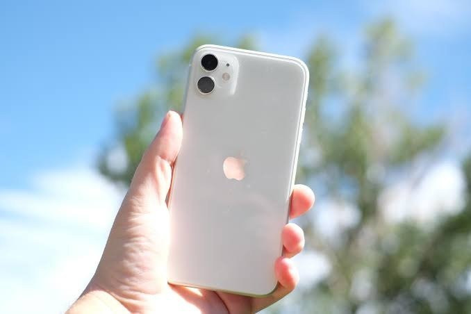 Cụm camera kép trên iPhone 11 mang lại nhiều tính năng chụp ảnh hơn