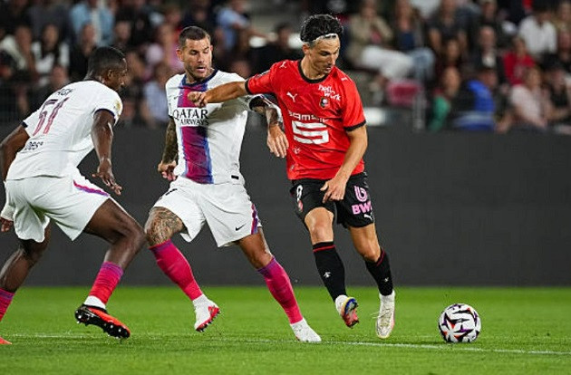 Rennes gây ra vô vàn khó khăn cho PSG tại Roazhon Park