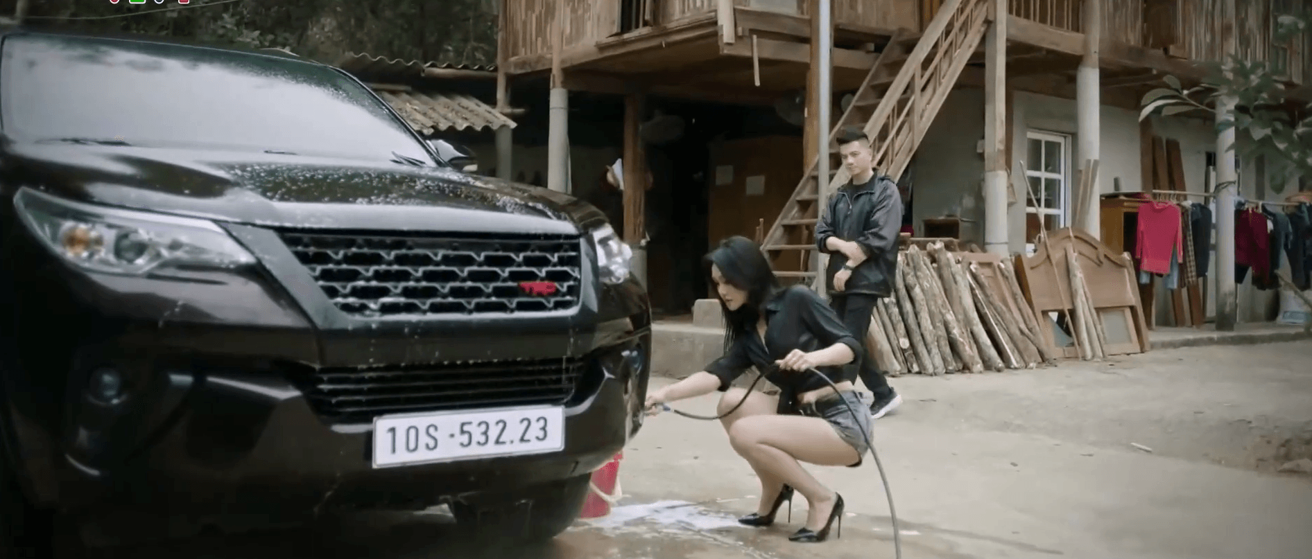 Cù Thị Trà trên phim trường Lửa trắng