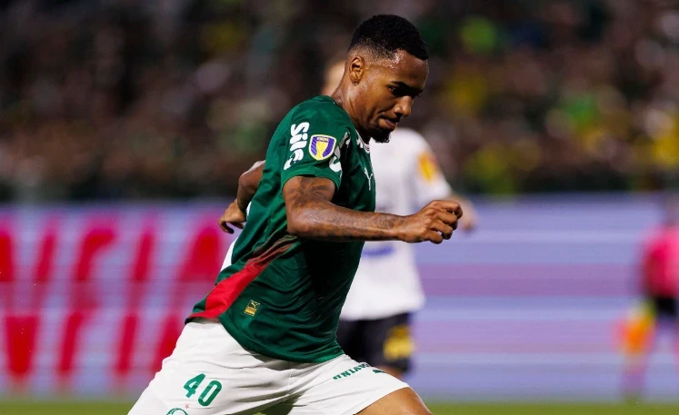 Allan Elias sắp cập bến Man City